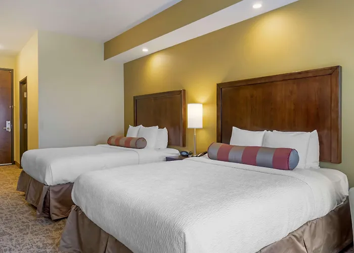 Best Western Plus Lacey Inn & Suites